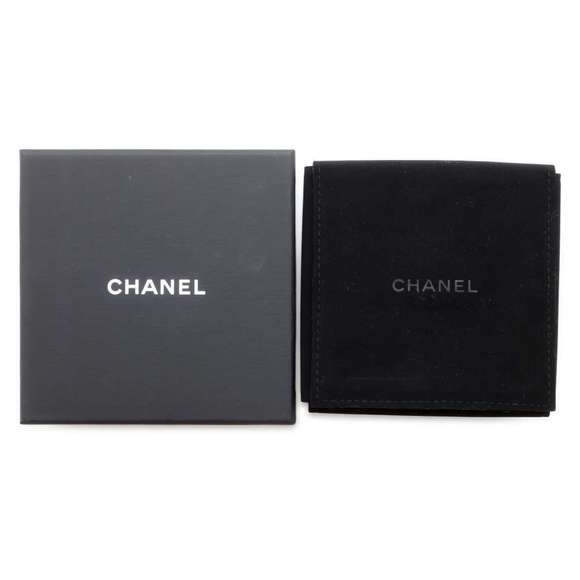 Chanel bangle Coco mark metal B16 S CHANEL bracelet ladies BRACELET - Picture 9 of 9